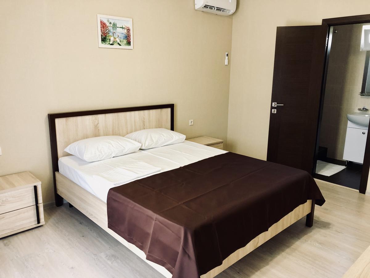 Hotel Mandarin Pizunda Ngoại thất bức ảnh